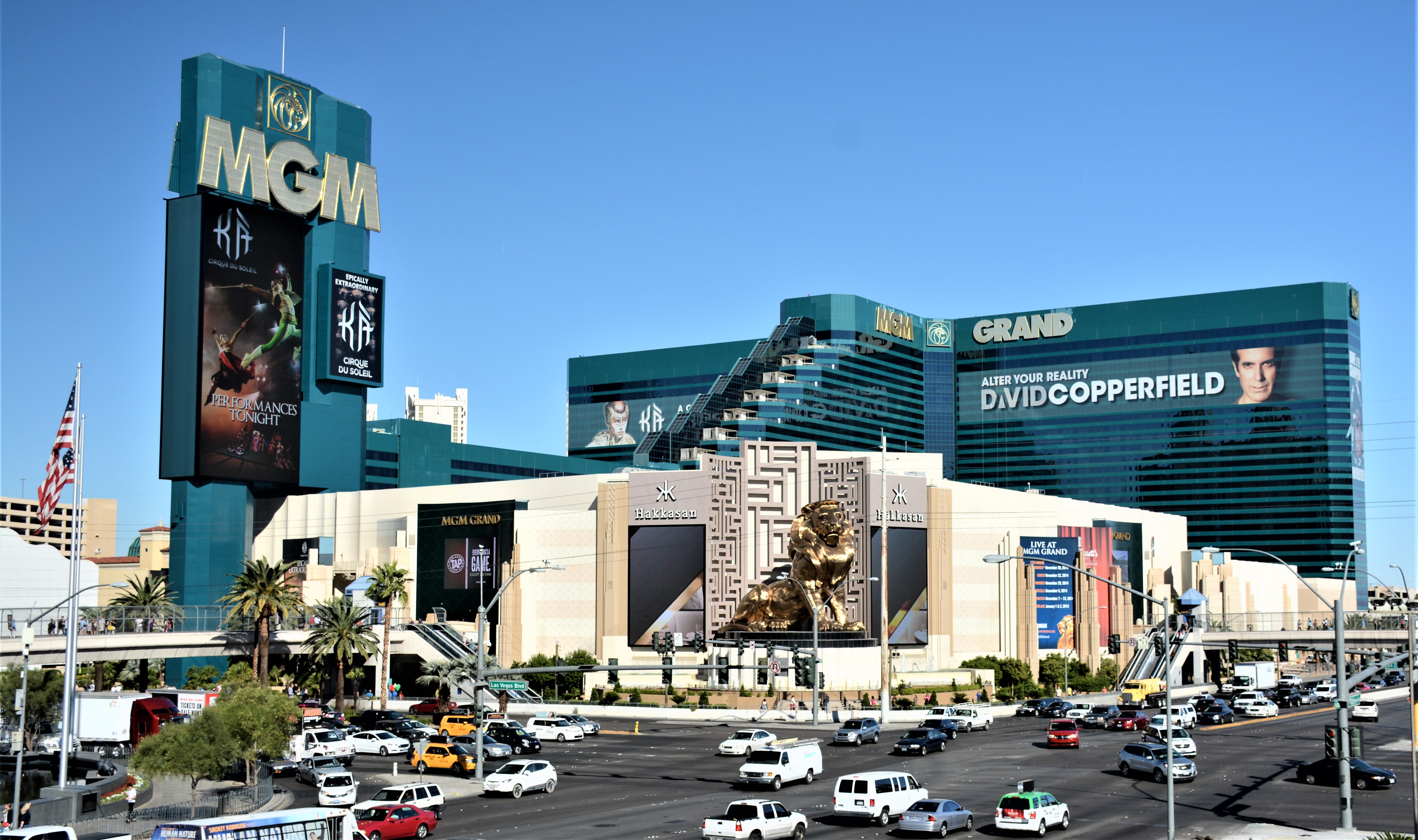 Casino giant MGM stock spikes 9%, hits fresh 52-week high