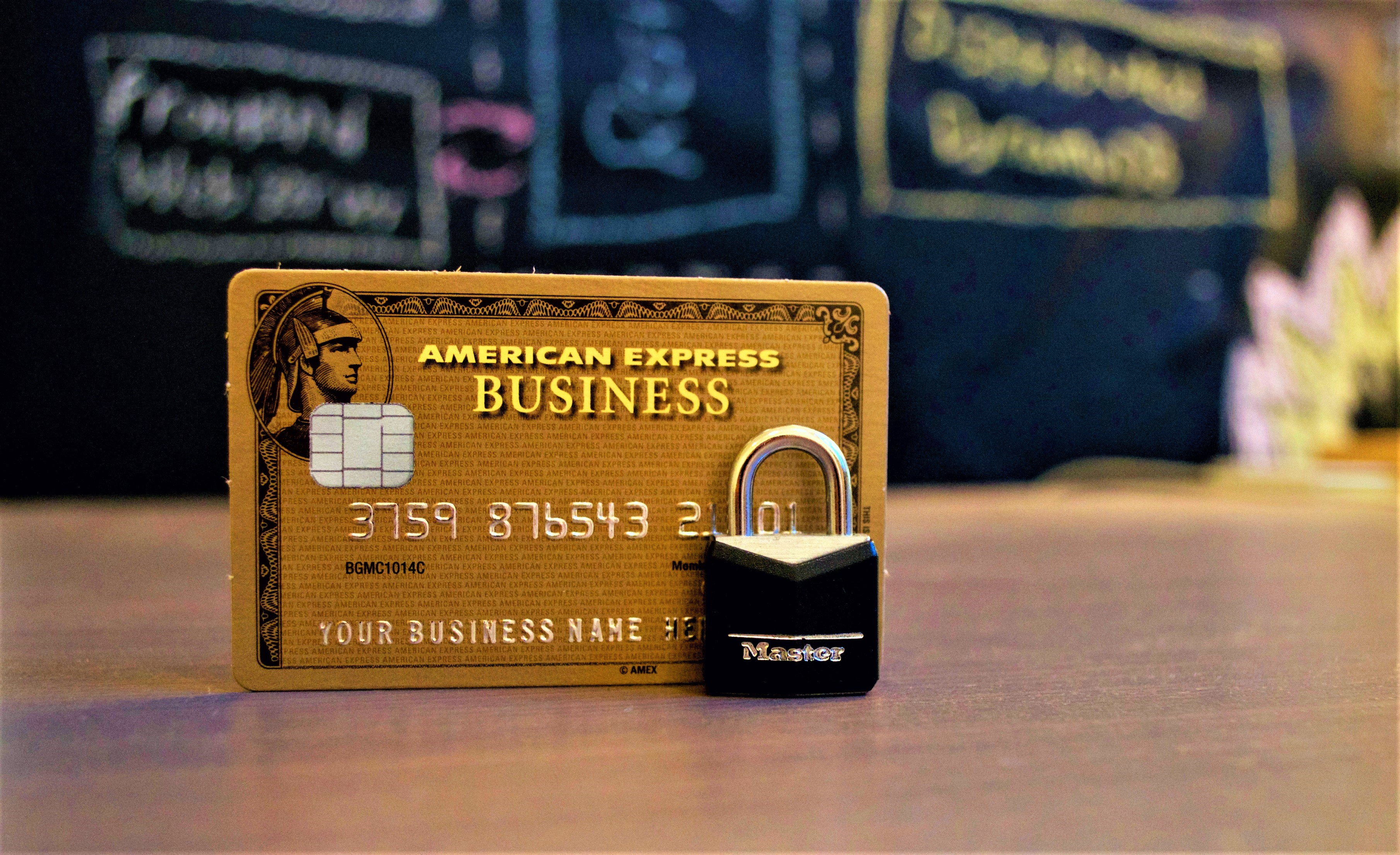 AmEx posts strong Q4 earnings boosted by record card spending
