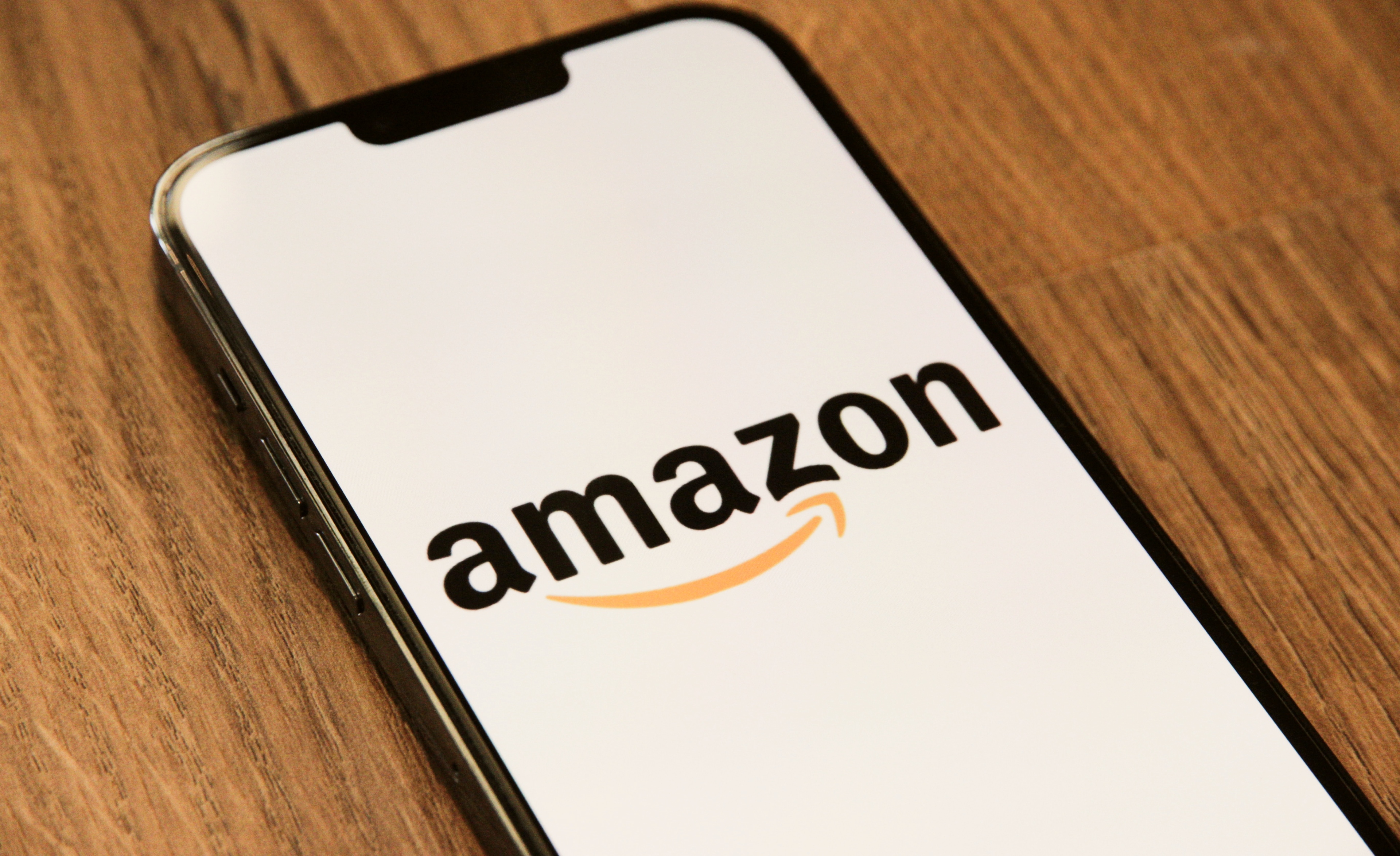 Gulfbrokers | Amazon acquires 2% stake in Grubhub