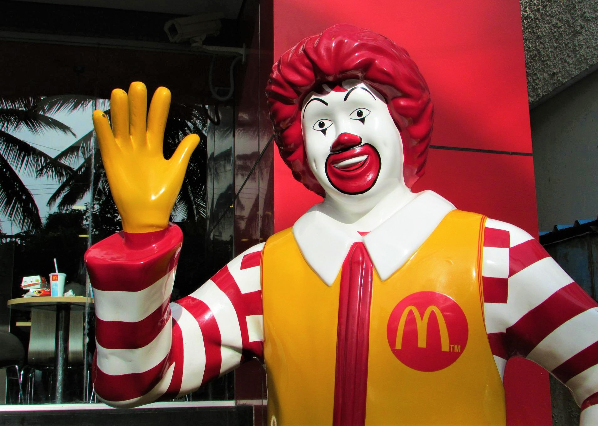 McDonald’s Q2 earnings beat but revenue misses estimates