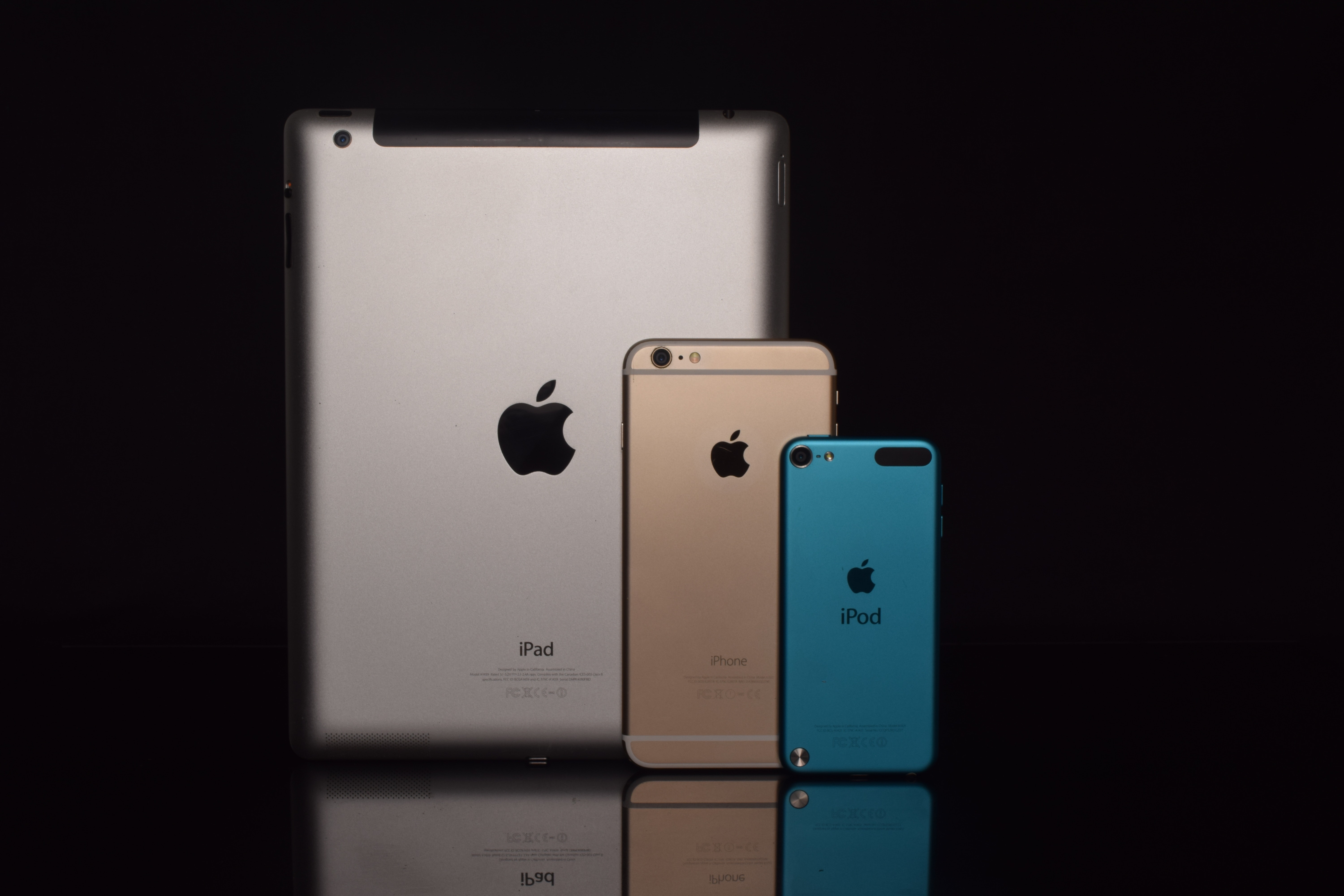 Apple reported $58.3 billion Q2 revenue and EPS $2.55
